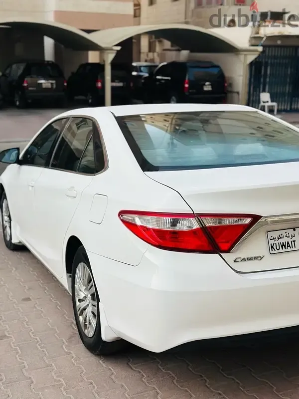 Toyota Camry 2017